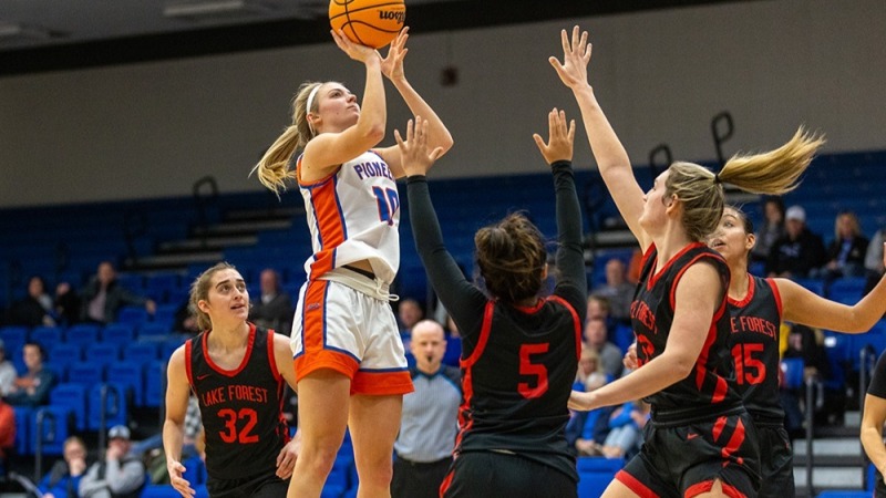 Pioneer Women's Basketball vs UW-Whitewater