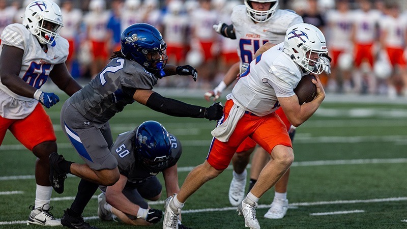Pioneer Football vs UW-River Falls