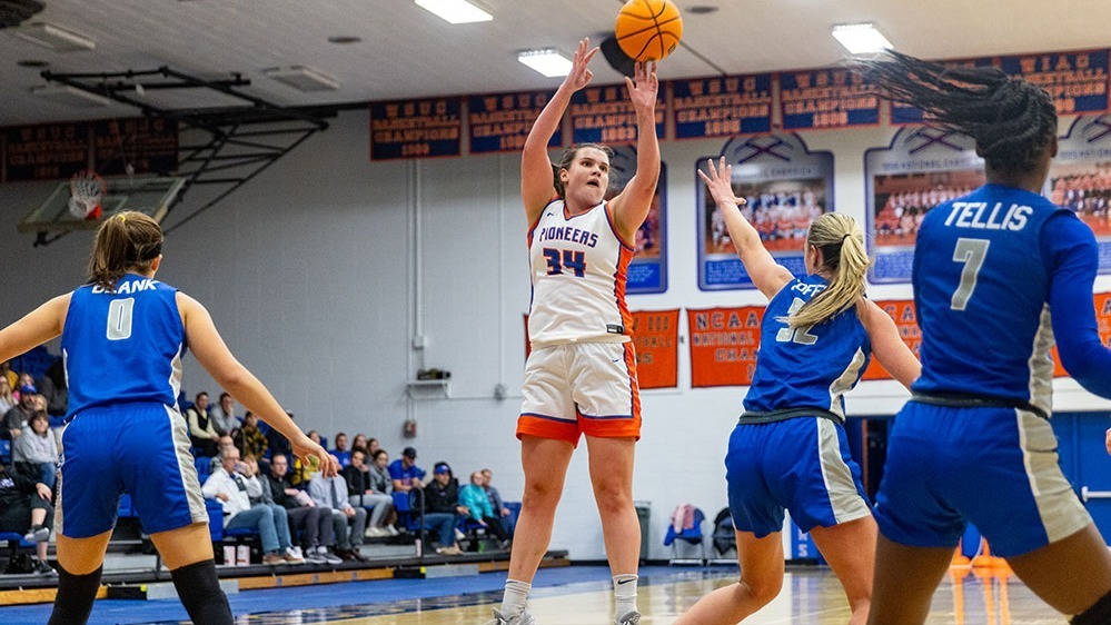Pioneer Women's Basketball vs UW-River Falls