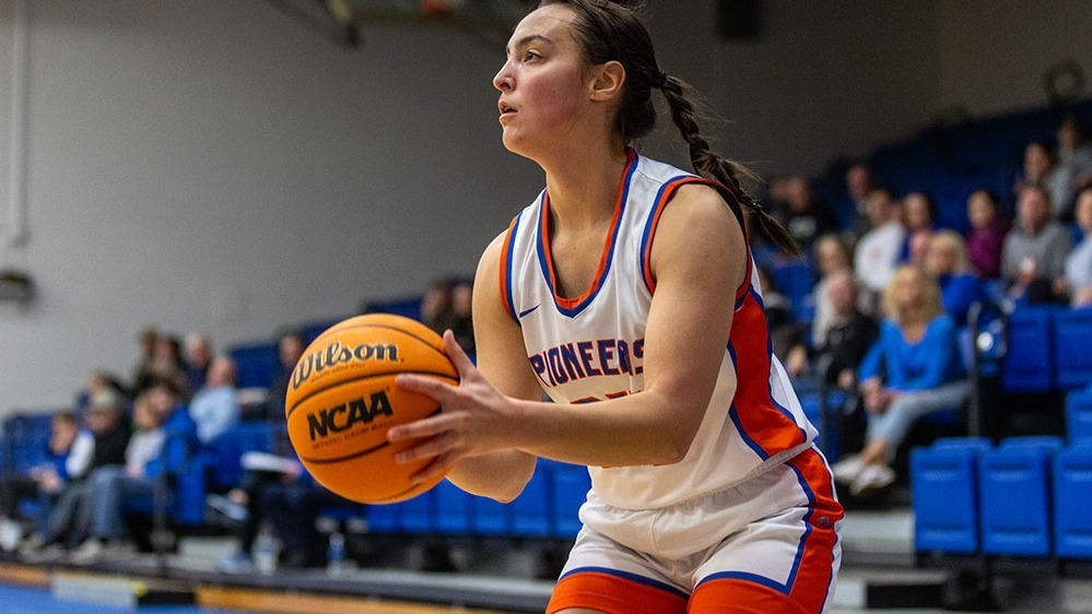 Pioneer Women's Basketball vs UW-Oshkosh