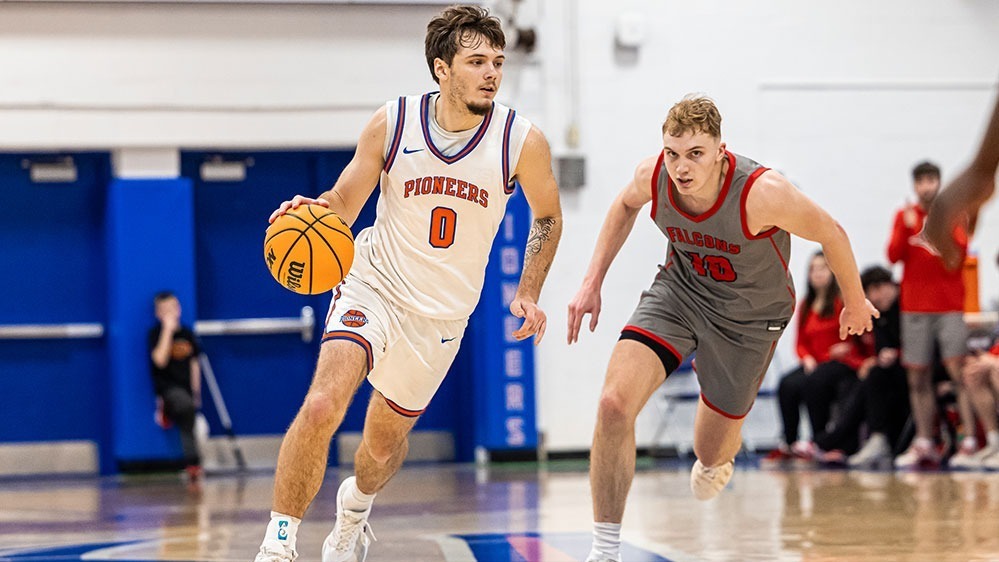 Pioneer Men's Basketball vs UW-River Falls