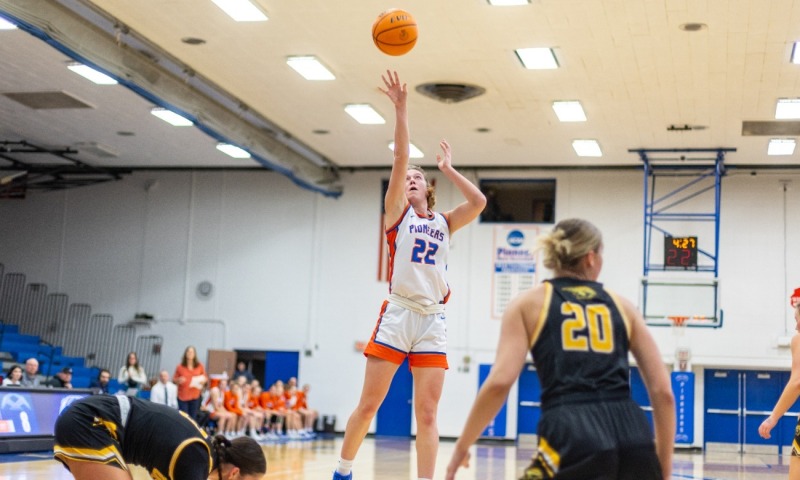 Women's Basketball vs UW-Oshkosh