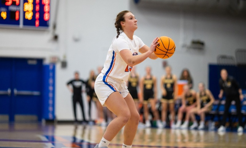 Women's Basketball vs UW-Oshkosh