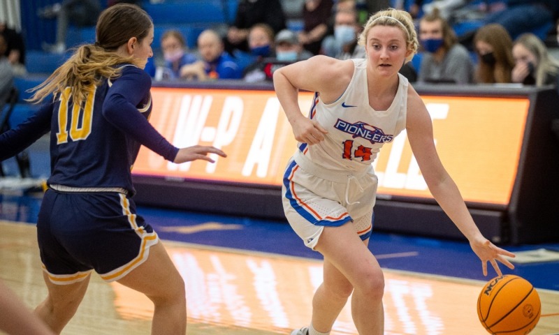 Women's Basketball vs UW-Oshkosh