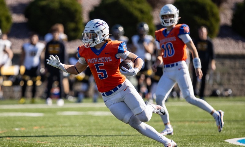 Football vs. UW-Eau Claire