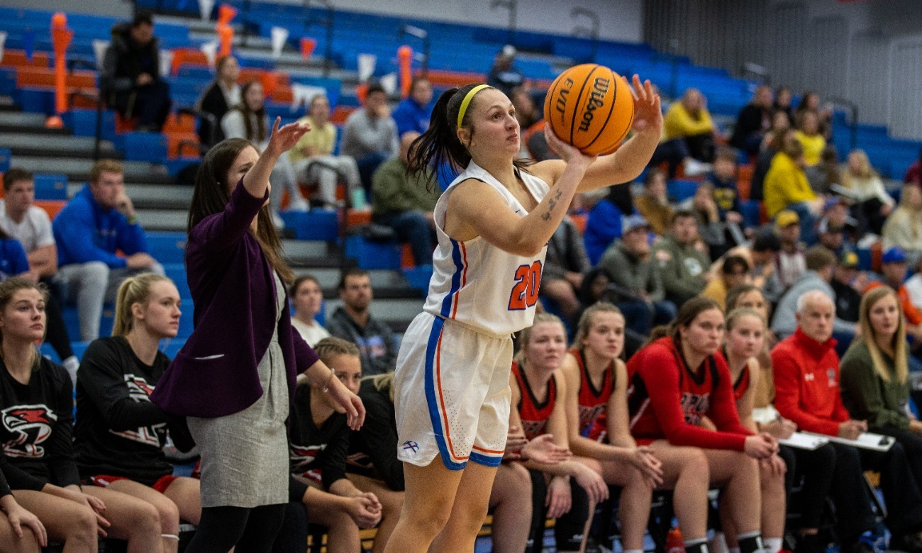 Women's Basketball vs UW-Whitewater