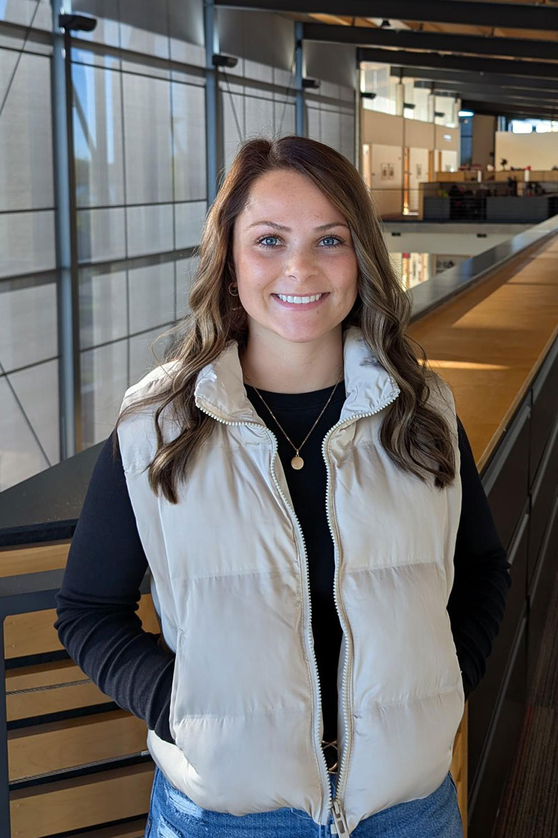 Engineering Seminar Series presenter - Jadyn Saalsaa, project engineer, Findorff
