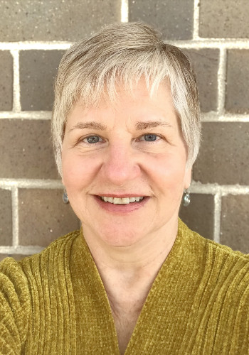 Profile image for Mela Lewandowski
