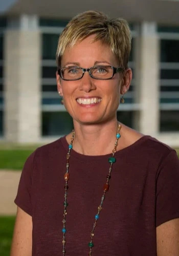 Profile image for Wendy Pothour-Miller